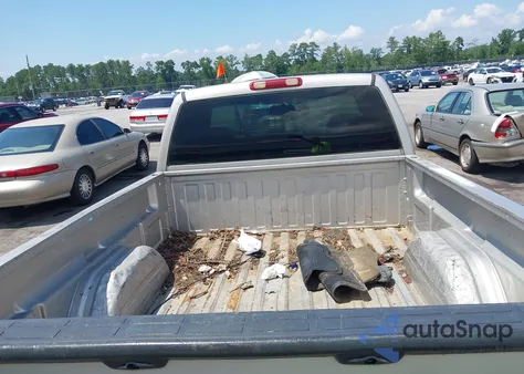 2005 Chevrolet Silverado 1500 из США, поврежденный, VIN 1GCEC14X65Z327516